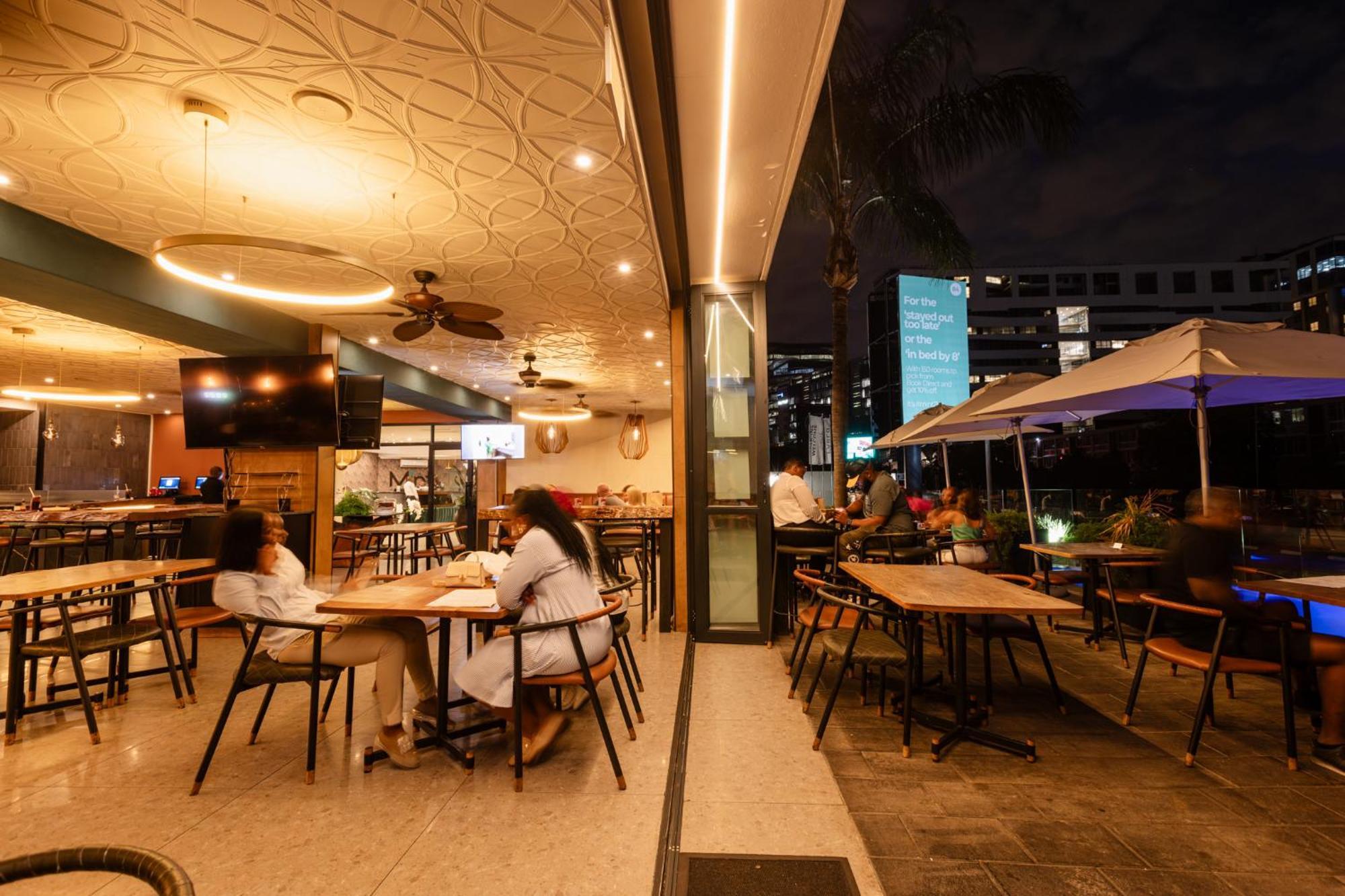 Mint Hotel 84 On Katherine Johannesburg Exterior photo